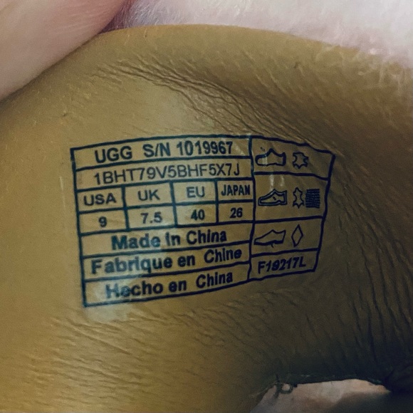 Joni Sheepskin Slides | UGG® - Picture 3 of 6